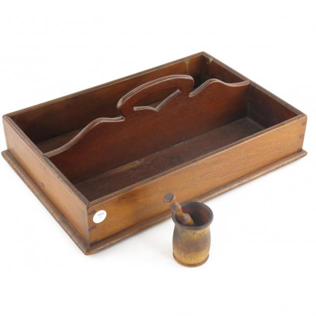 two-wooden-kitchen-accessories