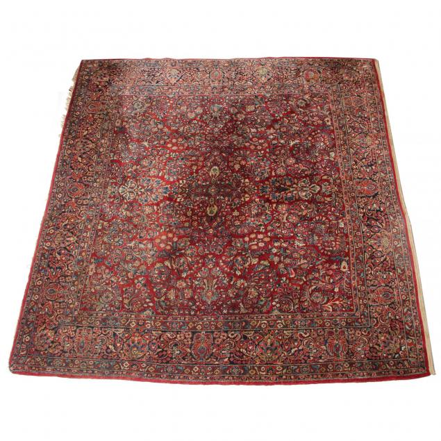 vintage-sarouk-carpet