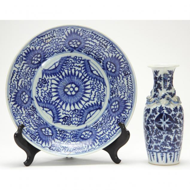 two-pieces-of-chinese-blue-and-white-porcelain