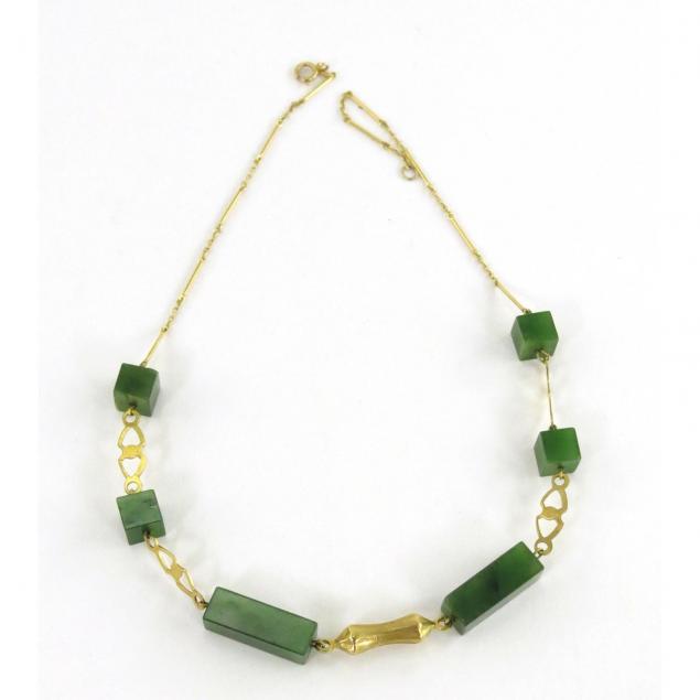 14kt-gold-and-nephrite-necklace