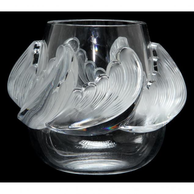 lalique-crystal-vagues-vase