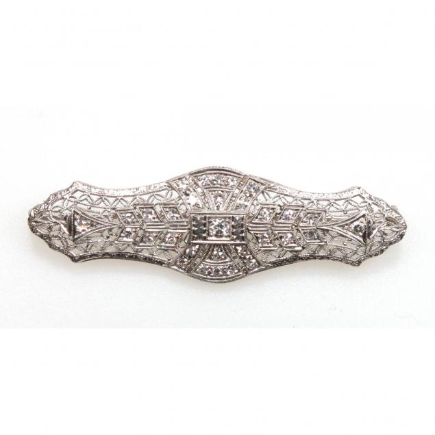 edwardian-white-gold-and-diamond-brooch