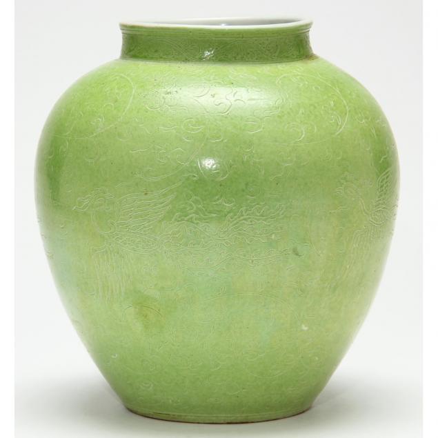 large-chinese-monochrome-apple-green-jar