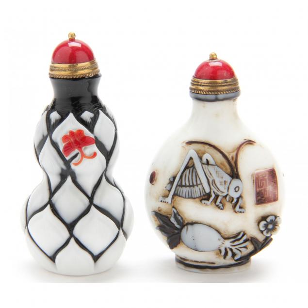 two-peking-glass-snuff-bottles