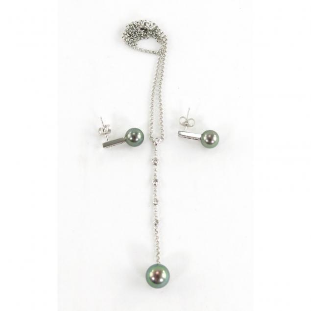 18kt-white-gold-pearl-and-diamond-necklace-and-earrings