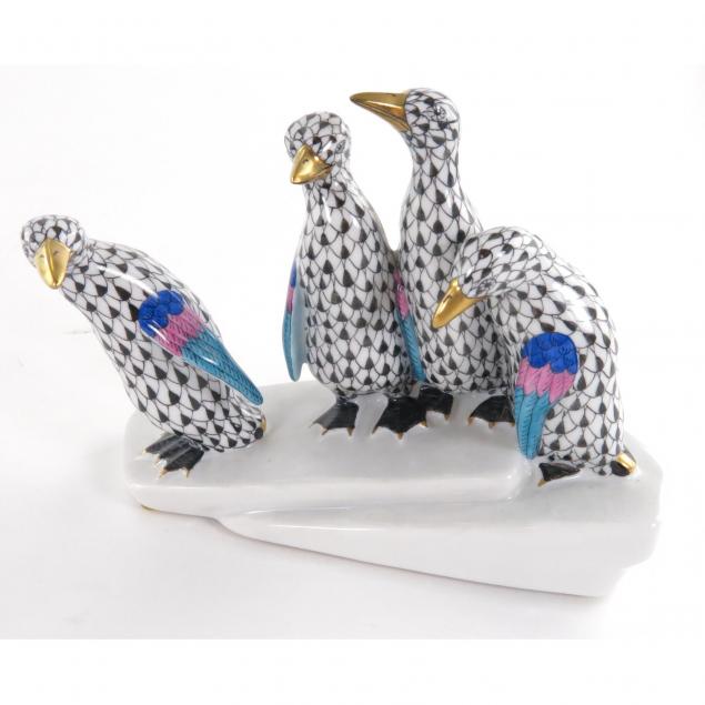 herend-porcelain-penguins-on-ice