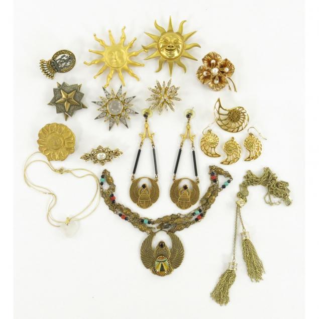 assorted-jewelry-collection