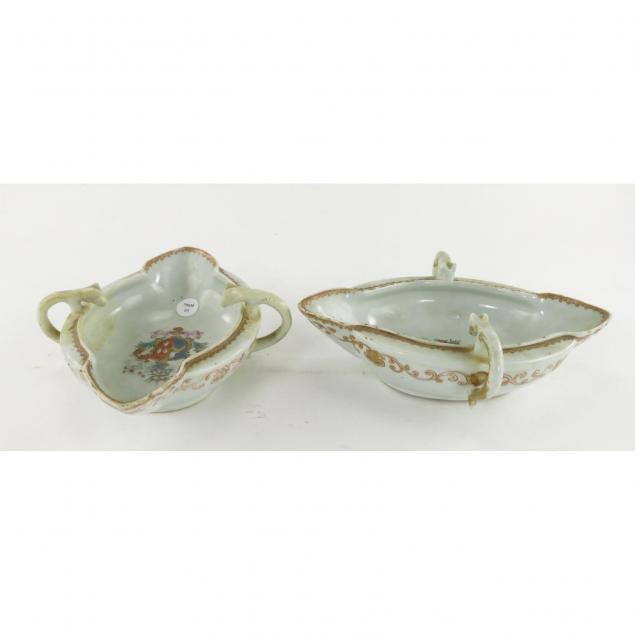 pair-of-19th-century-samson-porcelain-armorial-sauce-boats