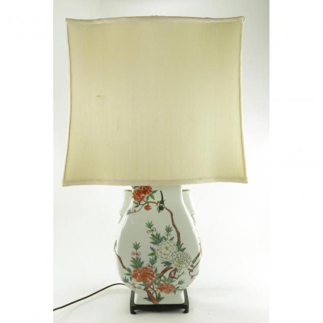 contemporary-chinese-porcelain-table-lamp