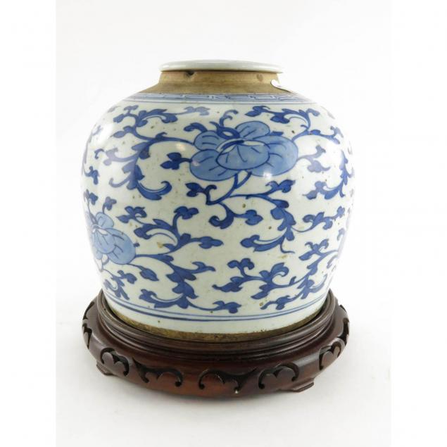 chinese-porcelain-ginger-jar-with-cover