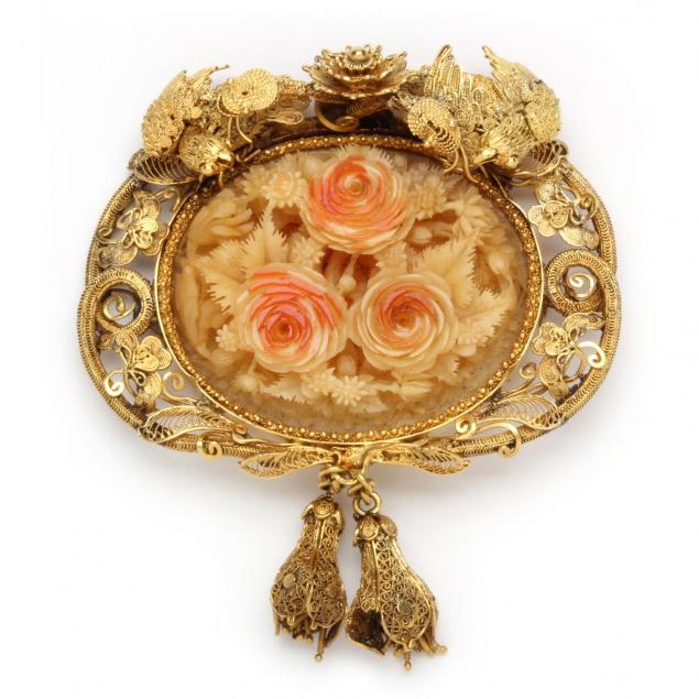 victorian-gold-carved-brooch