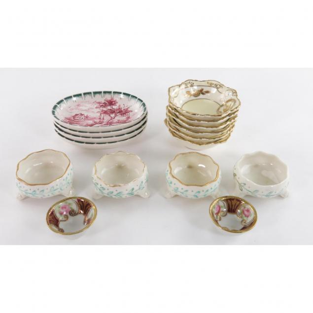 group-of-porcelain-table-accessories