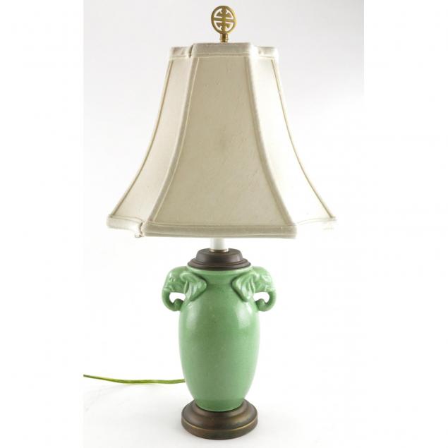decorative-asian-style-table-lamp
