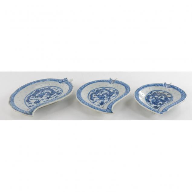 set-of-three-chinese-porcelain-blue-and-white-leaf-form-dishes