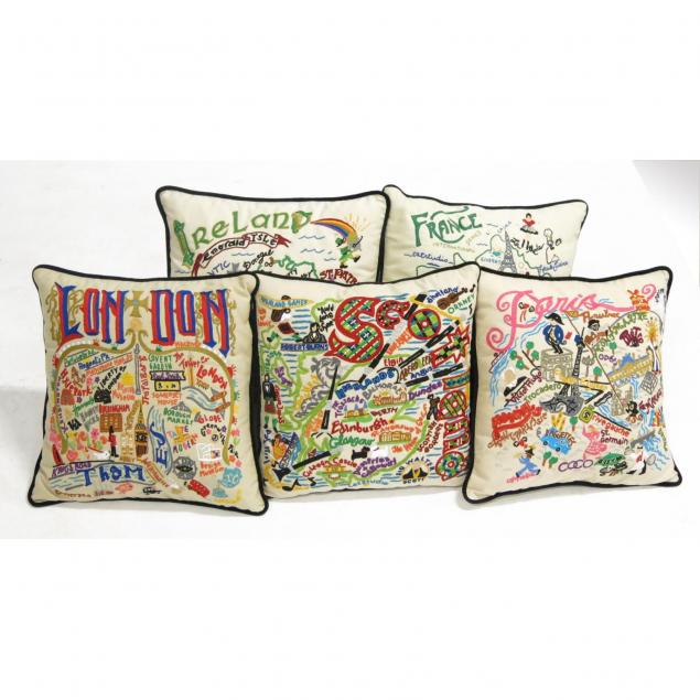 five-catstudio-continental-pillows