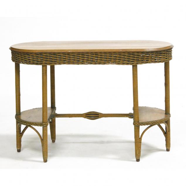 wicker-oval-patio-table