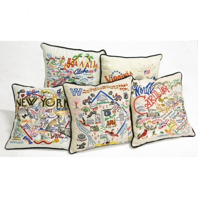 five-catstudio-pillows