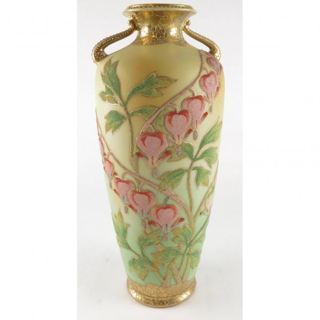 nippon-style-mantel-vase