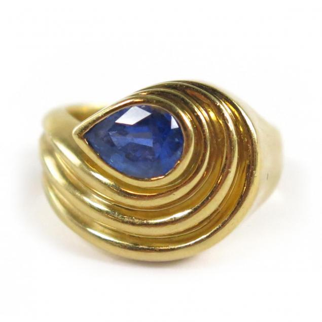 18kt-gold-and-sapphire-ring