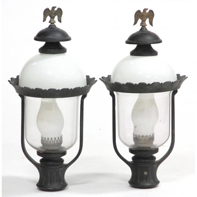 pair-of-ruby-streetlamps