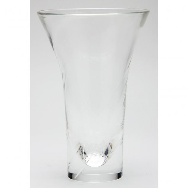 steuben-large-crystal-vase