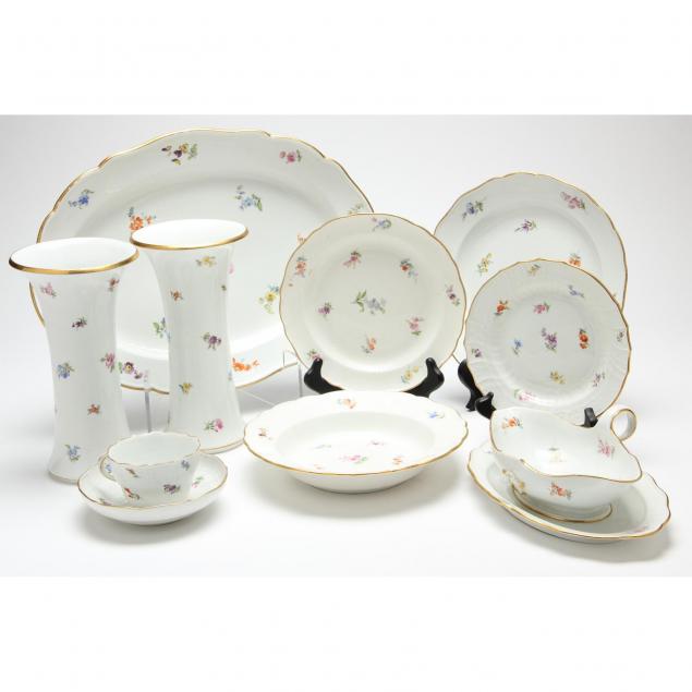 meissen-strewn-flowers-china-service