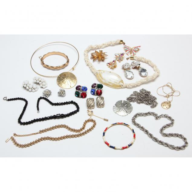 costume-jewelry-group