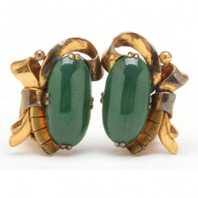 gold-and-jade-ear-clips