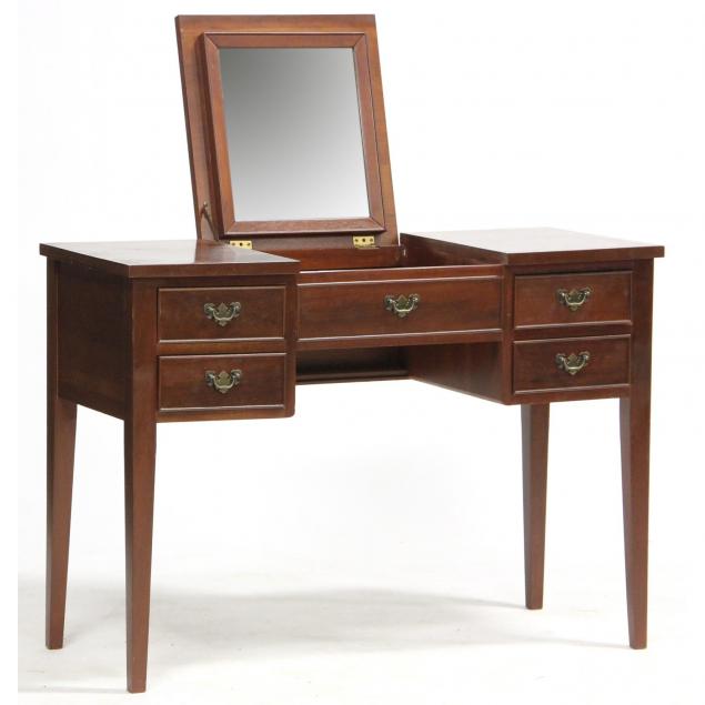 mahogany-dressing-table