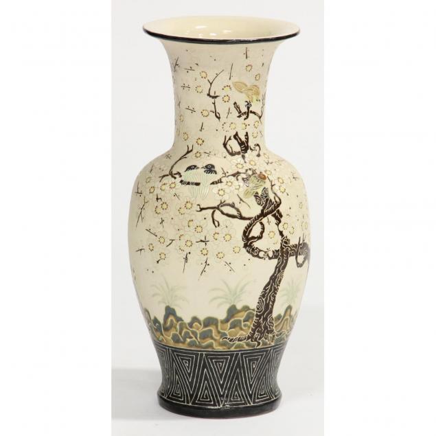 southeast-asian-incised-baluster-vase