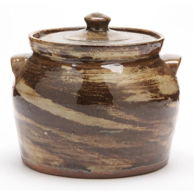 nc-pottery-swirl-beanpot-with-lid