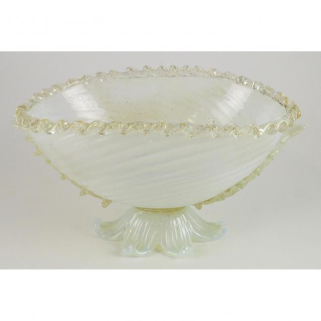 venetian-glass-footed-center-bowl