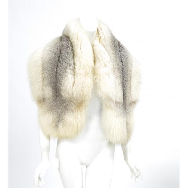 white-fox-fur-stole