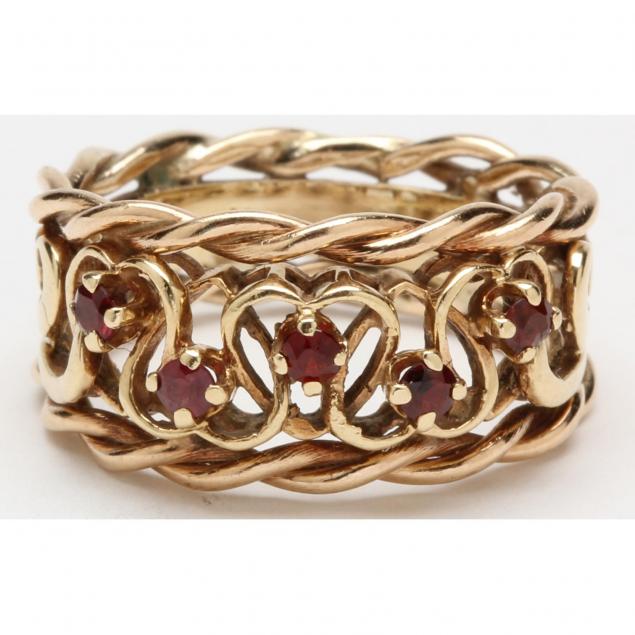 14kt-gold-and-garnet-band