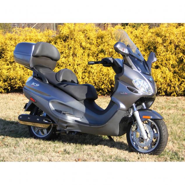 2007-piaggio-vespa-x9-evolution-500-motor-scooter