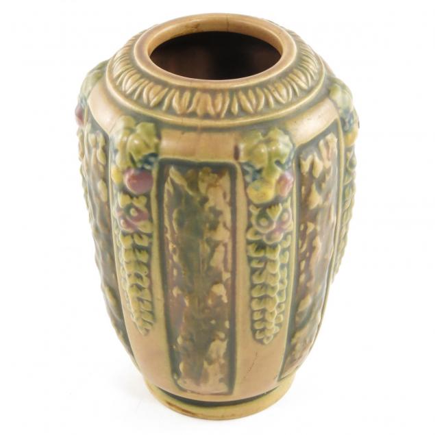 roseville-baluster-vase