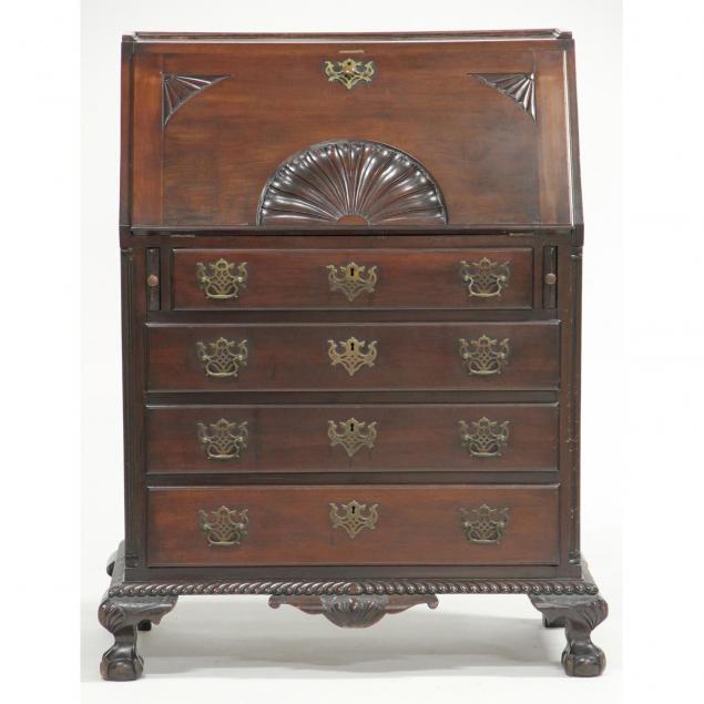 chippendale-style-slant-front-desk