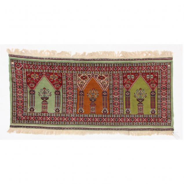 turkish-prayer-rug