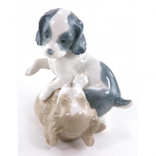 nao-by-lladro-puppies-at-play