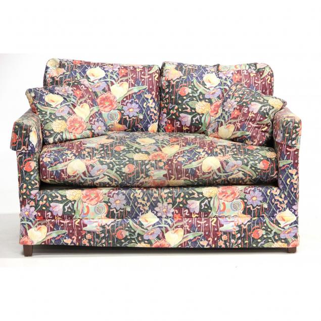 upholstered-sleeper-sofa