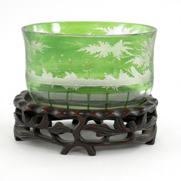 bohemian-green-glass-bowl-with-stag-motif