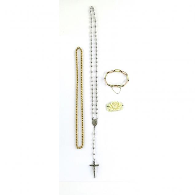 assorted-jewelry-grouping