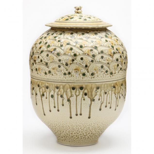 studio-pottery-tom-turner-pottery-lidded-jar