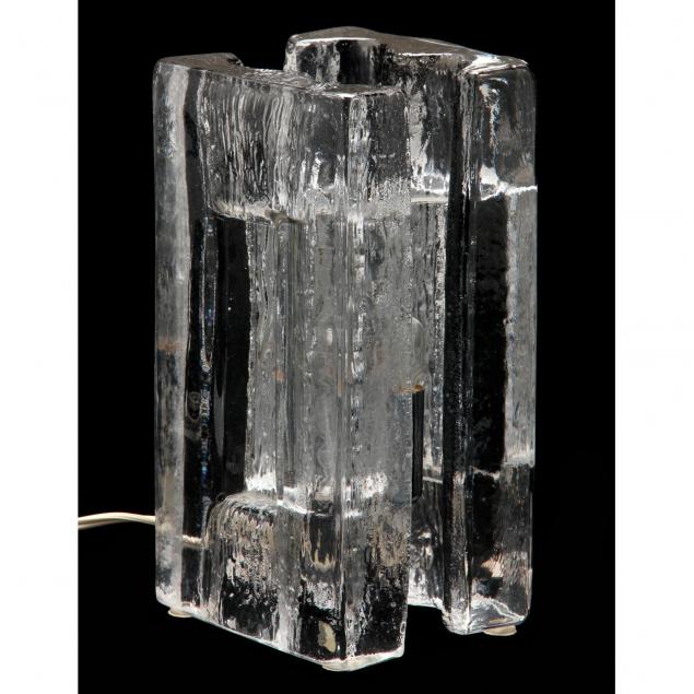 modernist-glass-block-lamp