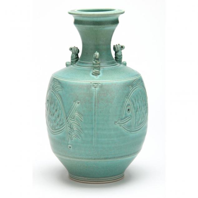 nc-pottery-tom-turner-carved-vase