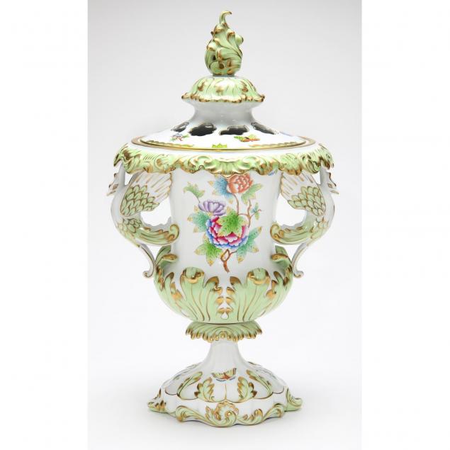 herend-potpourri-urn-with-cover
