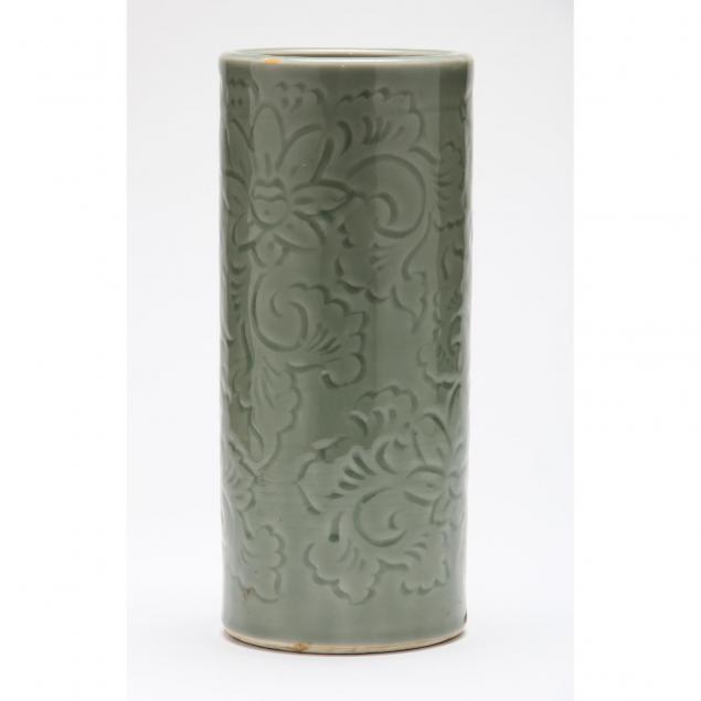 chinese-tall-celadon-glaze-brush-pot