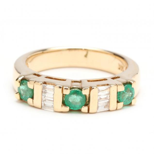 14kt-emerald-and-diamond-band