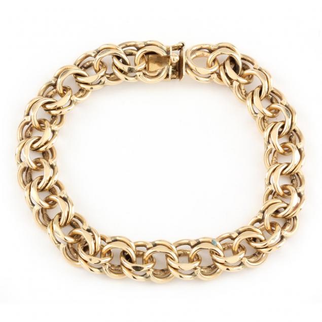 gold-charm-bracelet