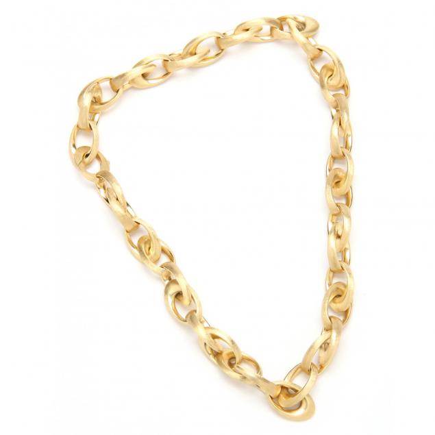 gold-link-necklace